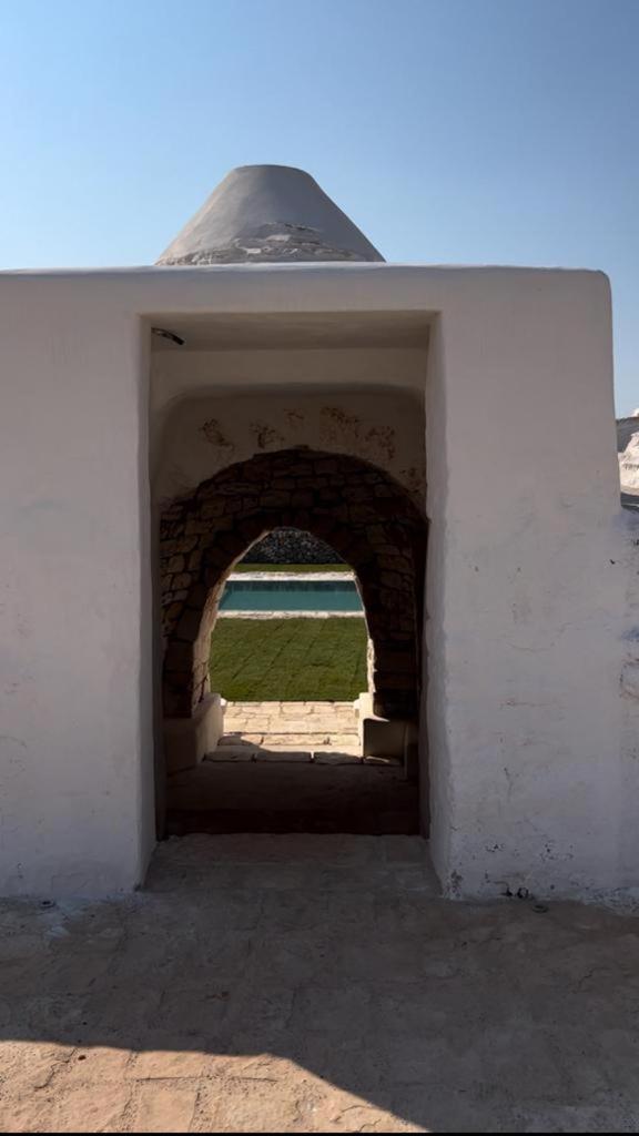 Masseria Castelluzzo Ceglie Messapica Eksteriør billede