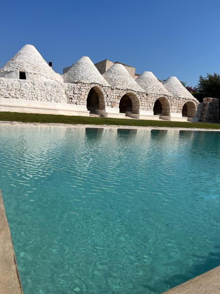 Masseria Castelluzzo Ceglie Messapica Eksteriør billede