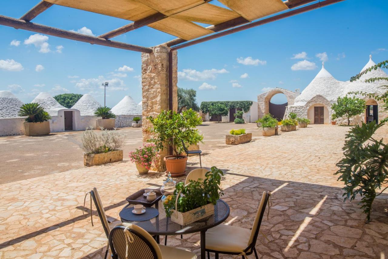 Masseria Castelluzzo Ceglie Messapica Eksteriør billede