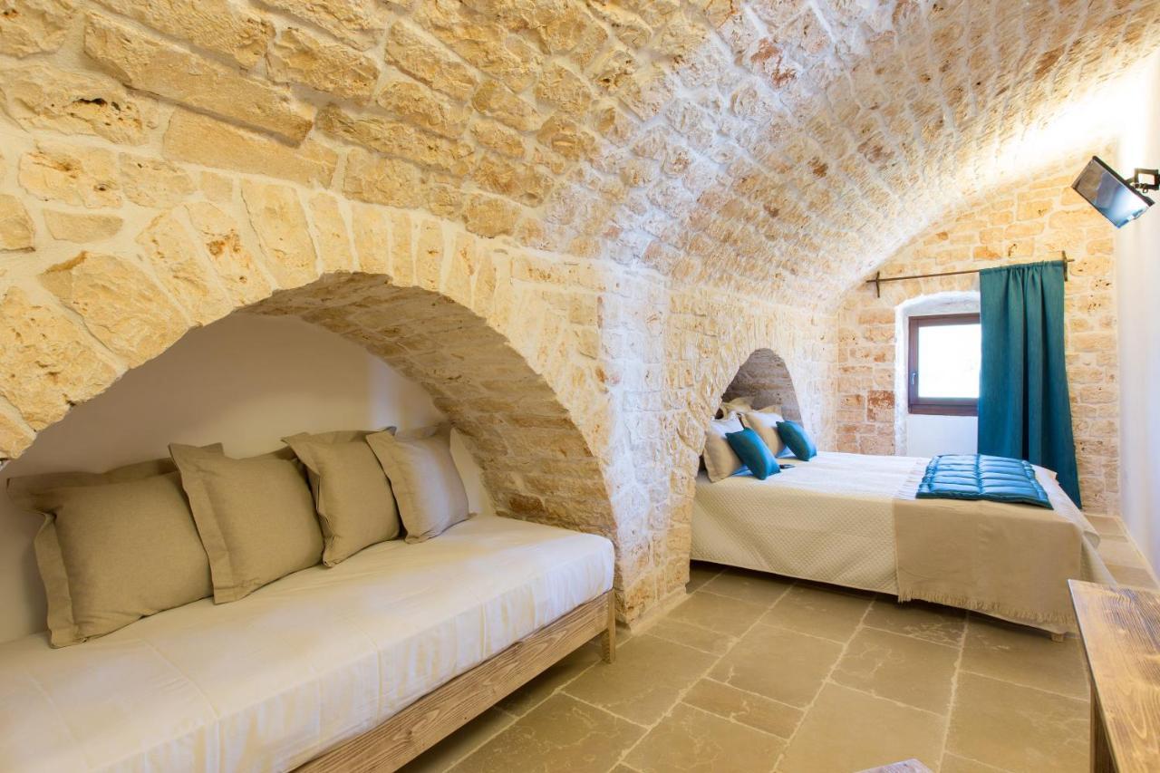 Masseria Castelluzzo Ceglie Messapica Eksteriør billede
